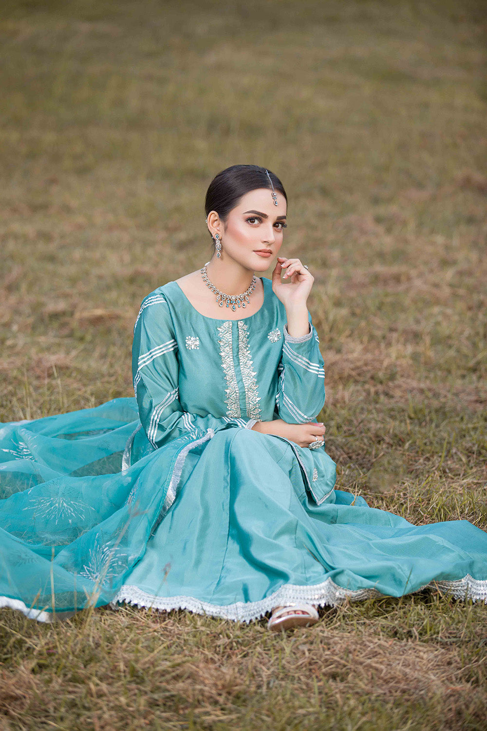 Zahra - 3 piece semi formal outfit