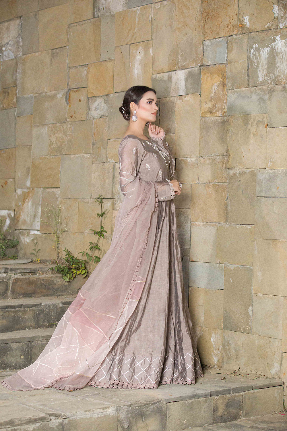 Roshanai - 2 Piece Semi formal outfit