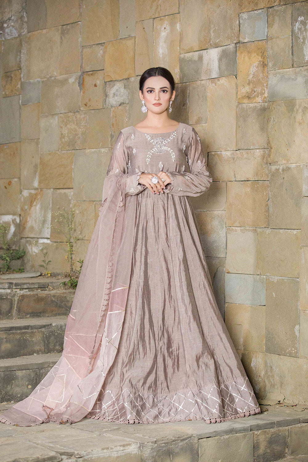 Roshanai - 2 Piece Semi formal outfit